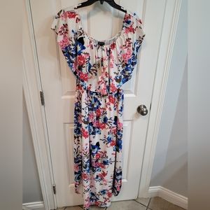 Beautiful Floral Maxi Dress